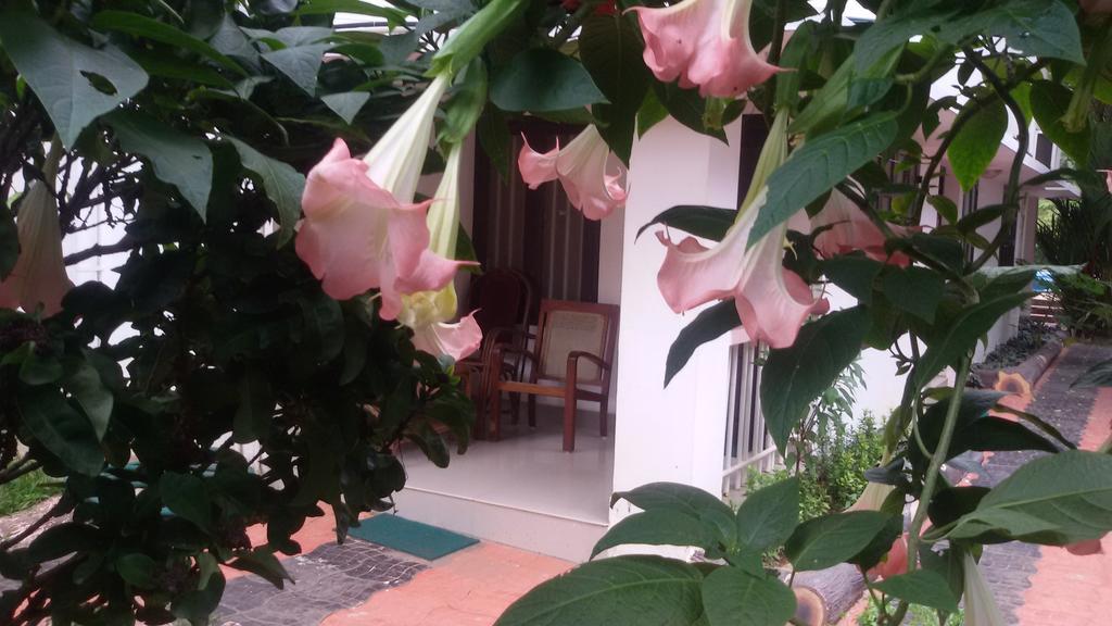 ורקלה Raja Park Beach Resort מראה חיצוני תמונה