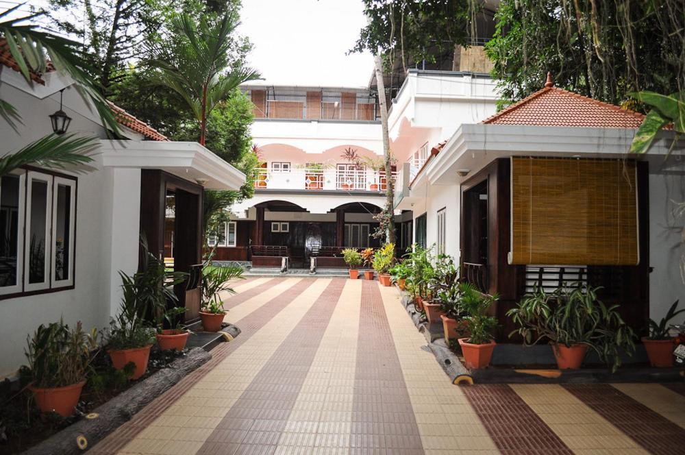 ורקלה Raja Park Beach Resort מראה חיצוני תמונה